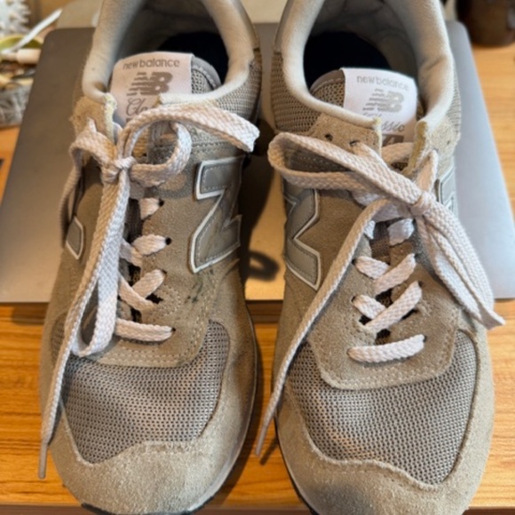 New Balance 574 sneaker - Picture 2 of 8